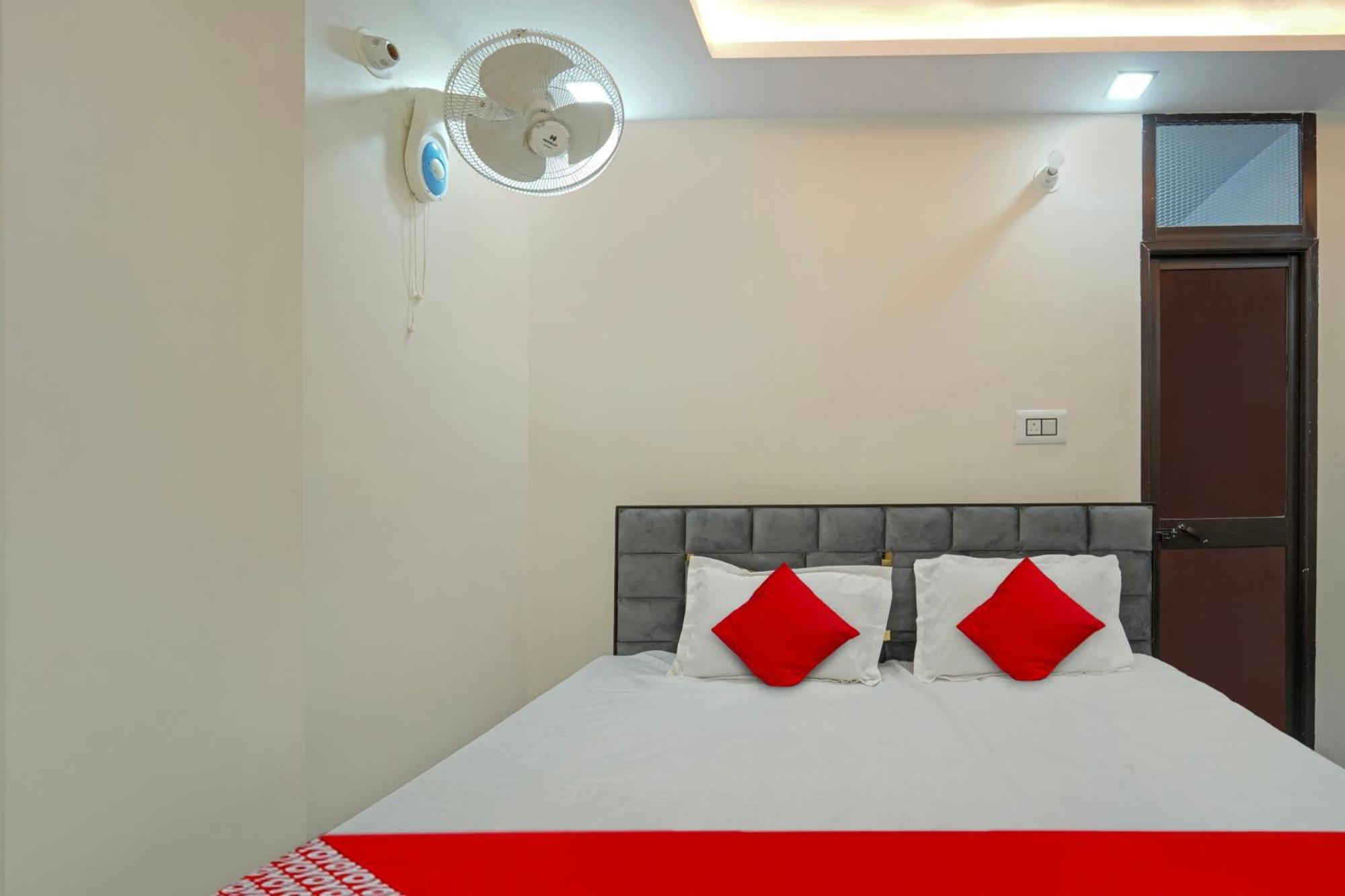 Super Hotel O M. S. Inn 巴特那 外观 照片